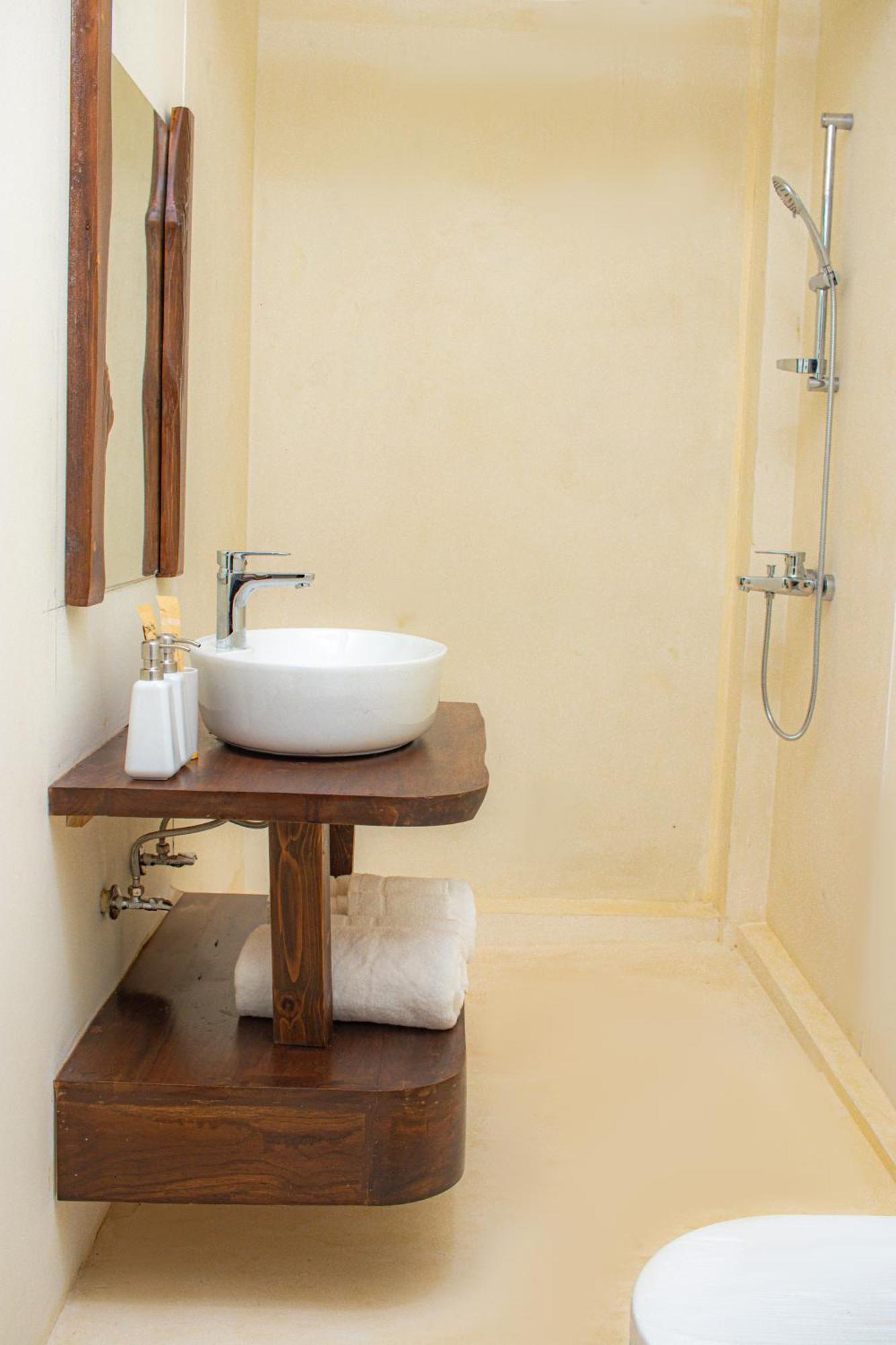 Spicepeek Boutique Hotel Cmb Airport Катунаяка Экстерьер фото